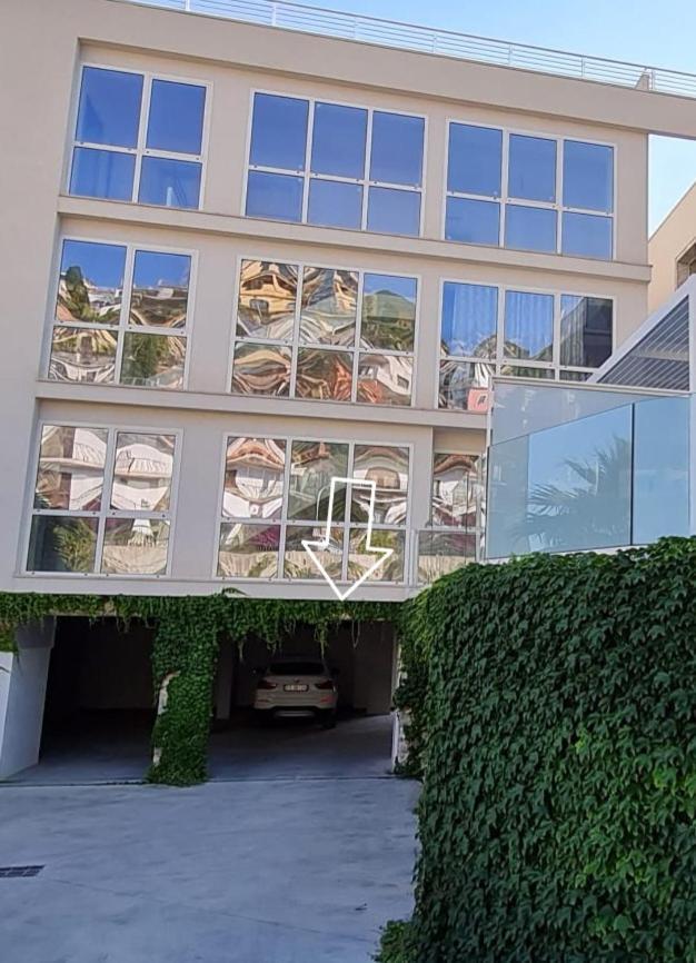 Minerva Luxury Town Center , Pool And Parking Apartment Таормина Екстериор снимка